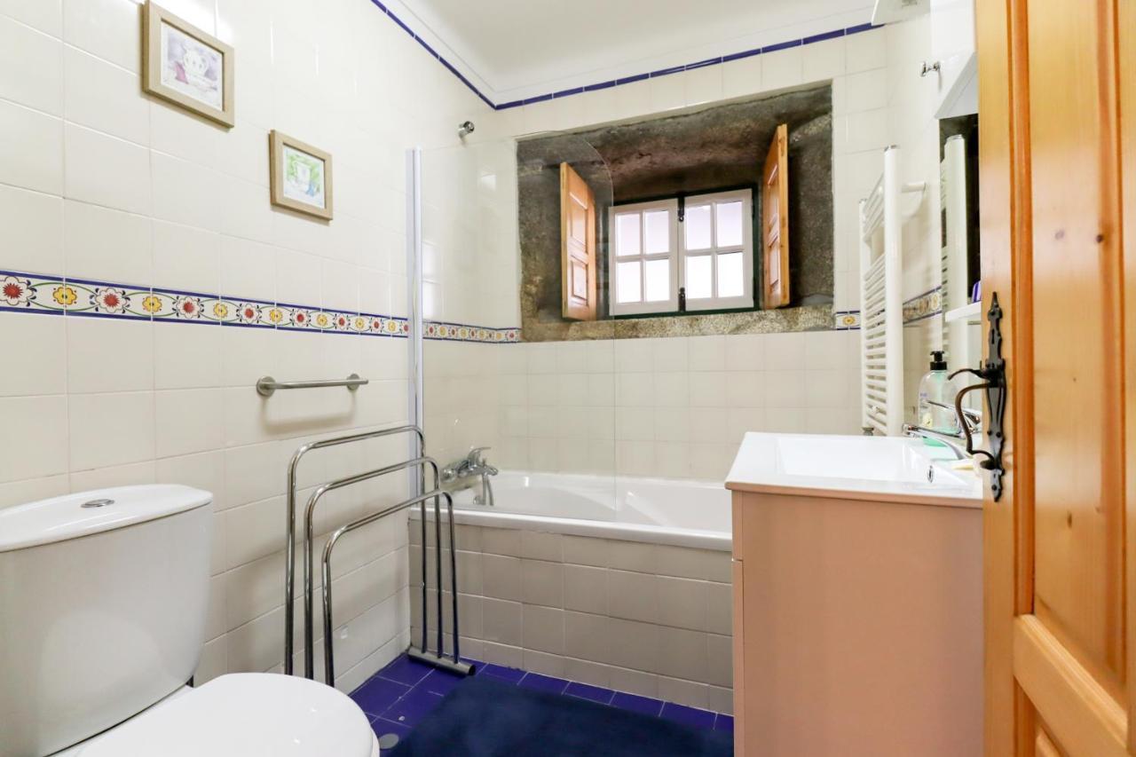 Casa Largo Do Porto - Country House With Swimming Pool Viana do Castelo Dış mekan fotoğraf