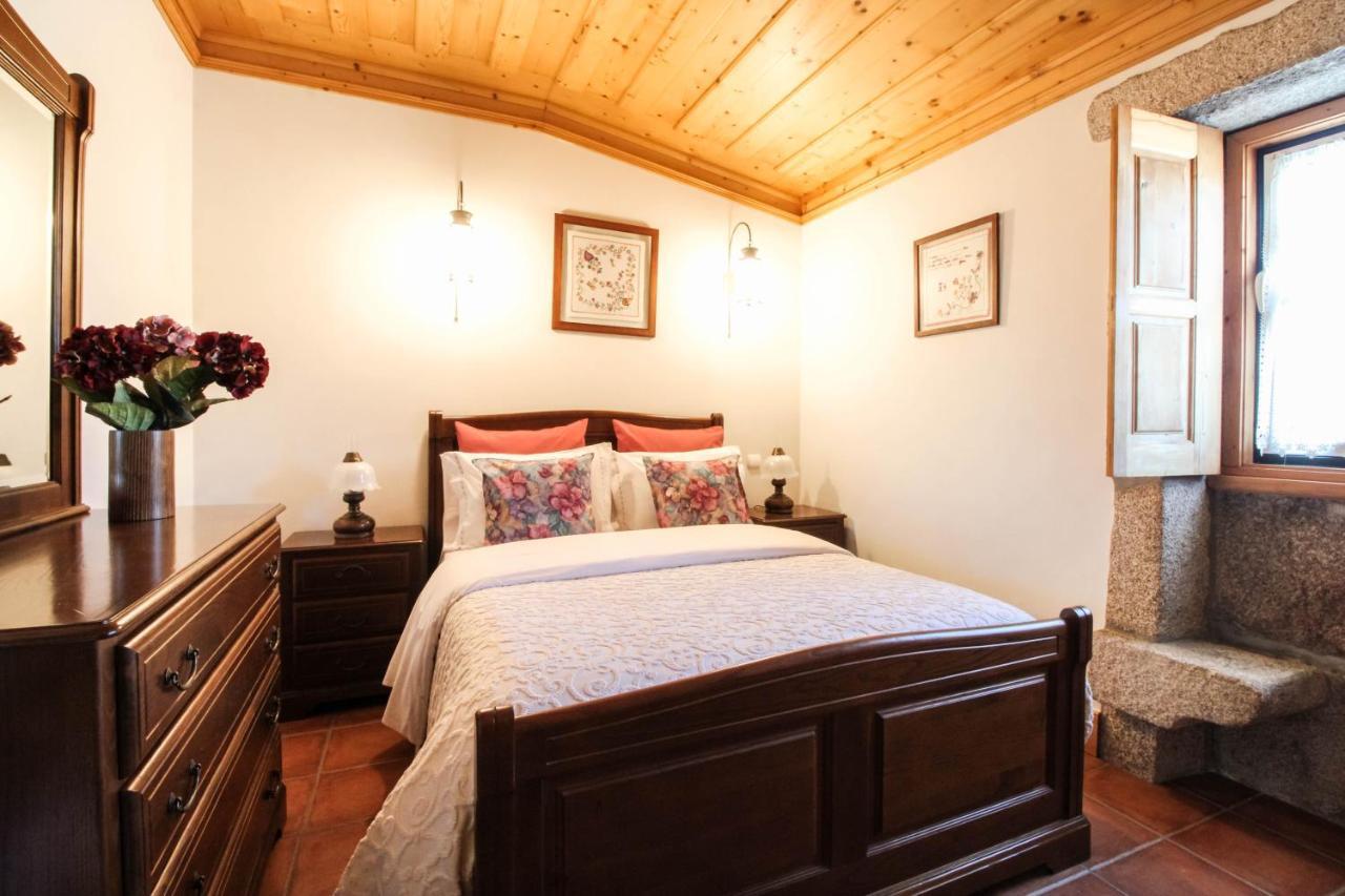 Casa Largo Do Porto - Country House With Swimming Pool Viana do Castelo Dış mekan fotoğraf